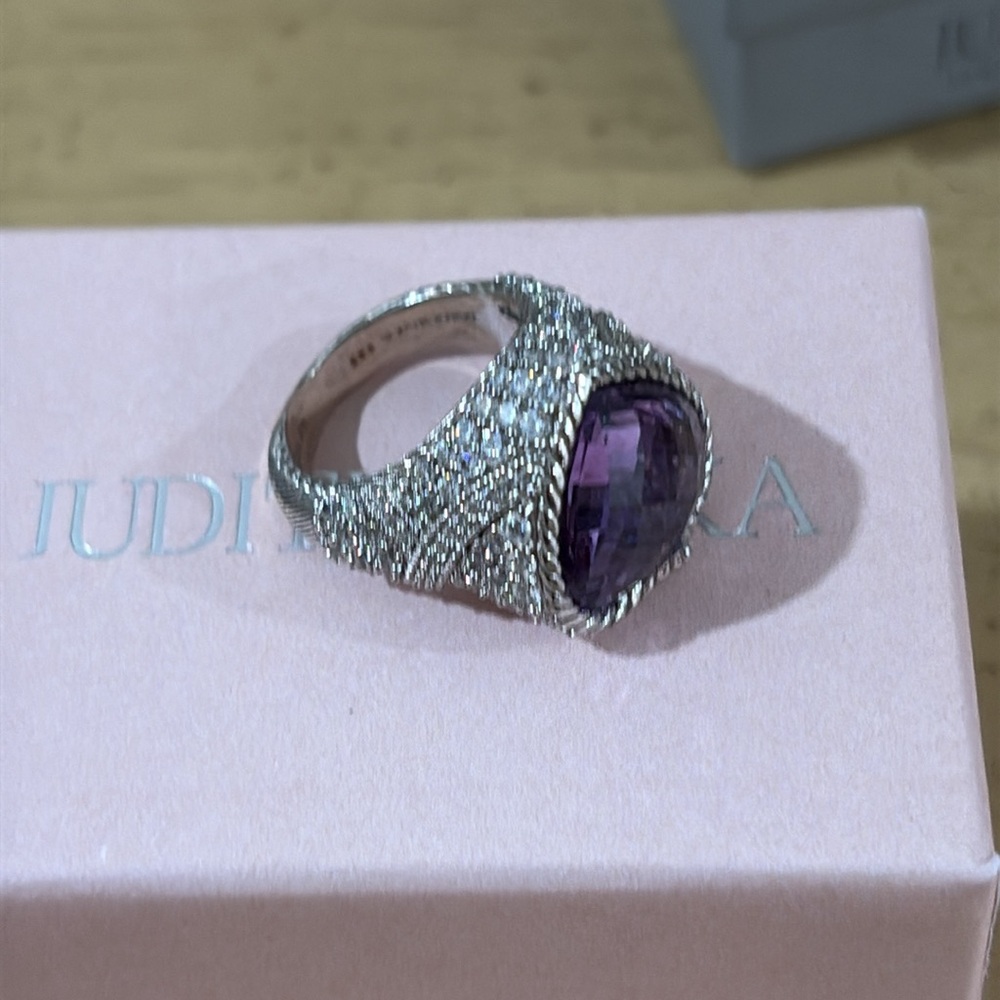 Judith Ripka amethyst ring. - Picture 4 of 5
